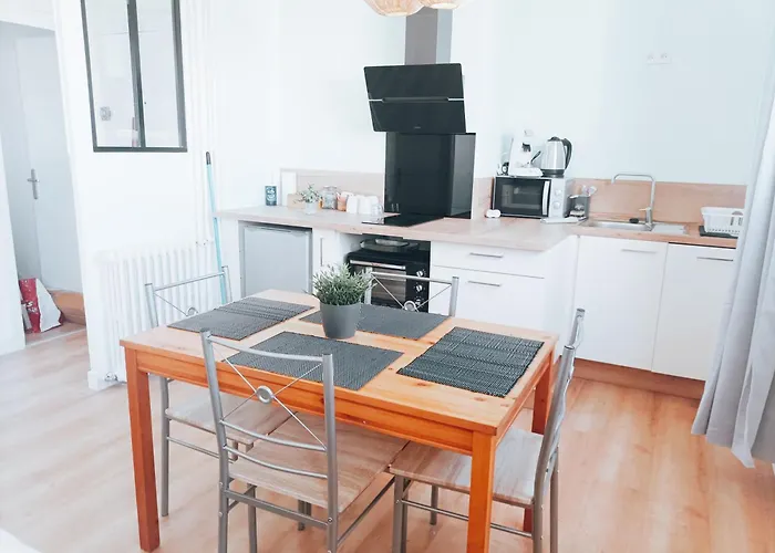 Bel Appartement Tout Equipe